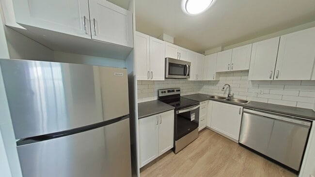 Building Photo - 205 & 207 Morningside Avenue