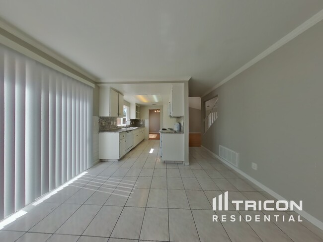 Building Photo - 9027 Warm Springs Circle Stockton CA