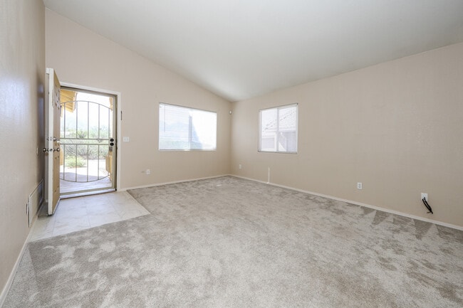 Building Photo - 13307 N Lost Artifact Ln