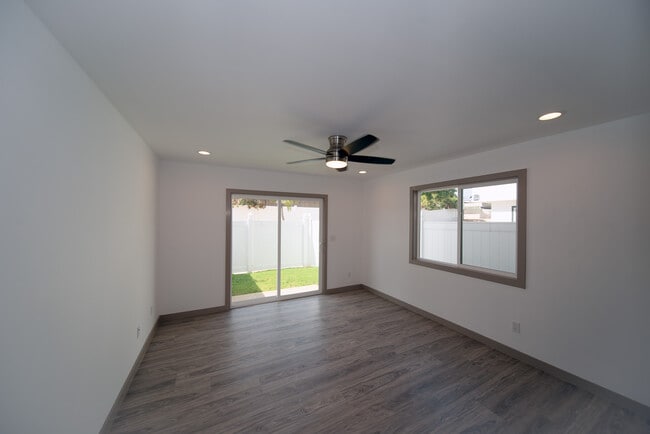 Foto del edificio - 1526 Hooli Cir