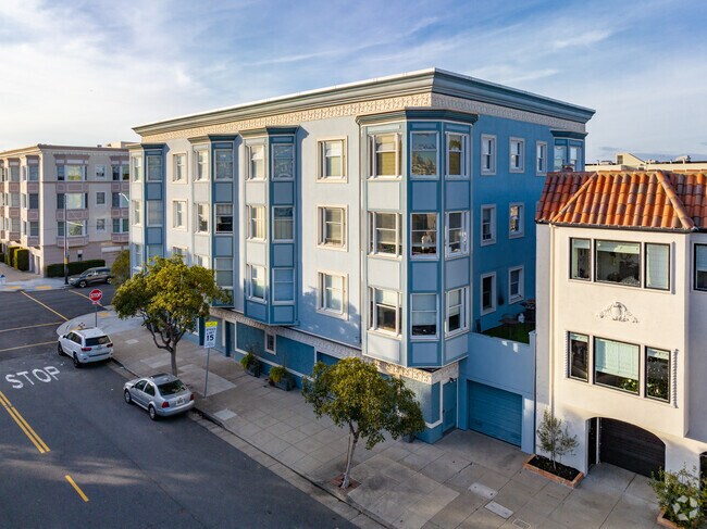 Foto del edificio - 3700 Divisadero St