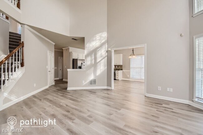 Building Photo - 4 br, 3 bath House - 1444 Oglethorpe Drive...