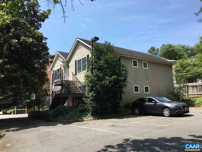 Building Photo - 1407 Grady Ave