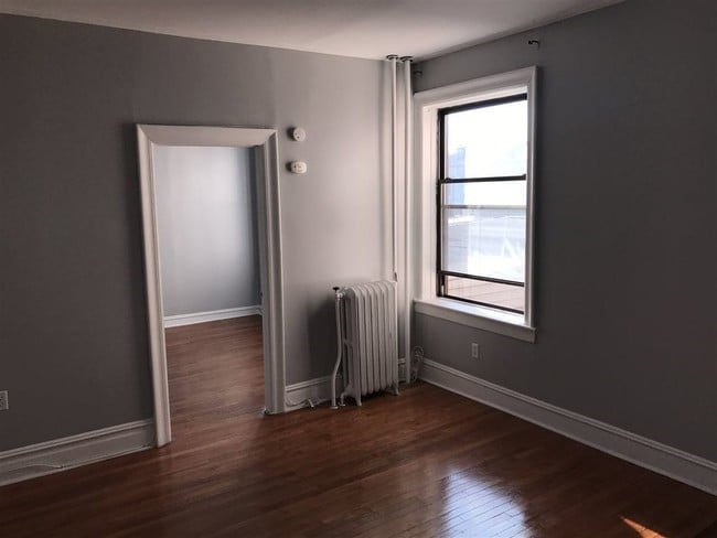 living room - 42 Van Wagenen Ave