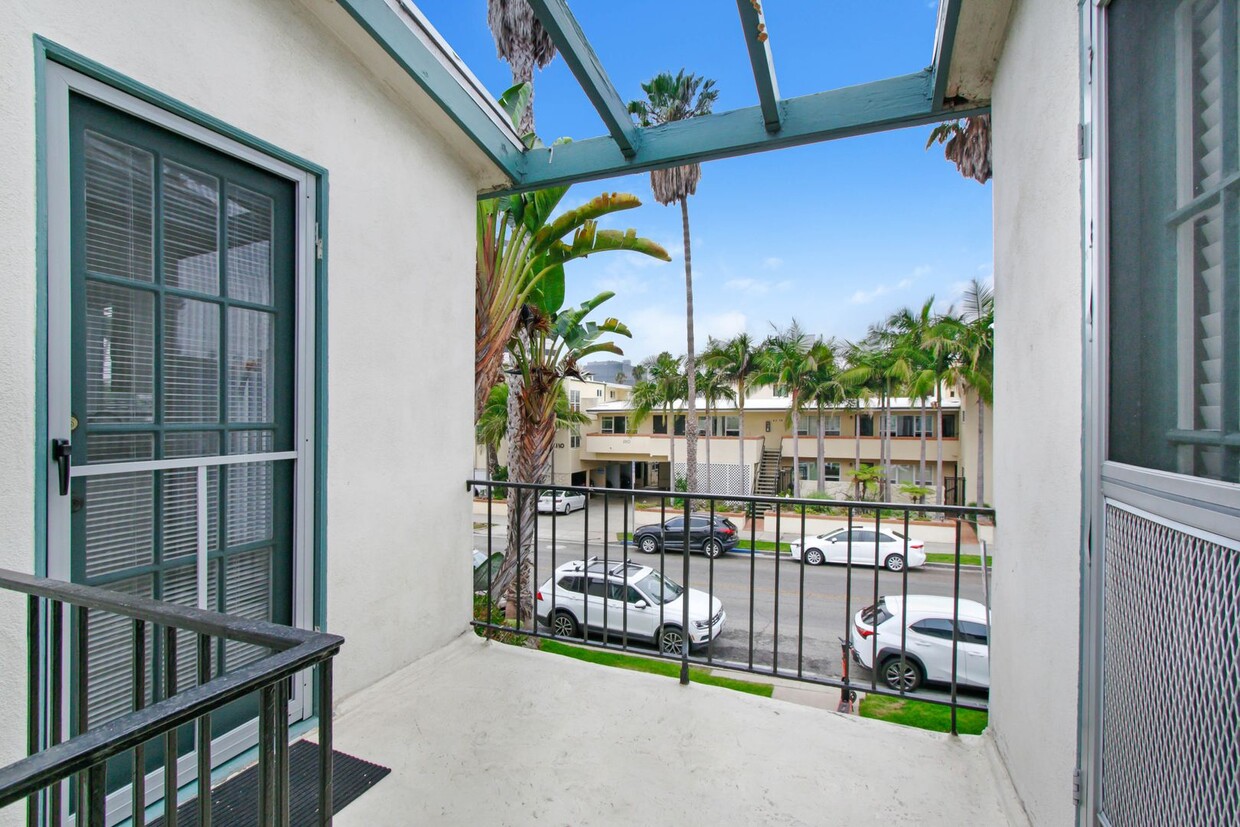 Foto del edificio - 500 California Ave