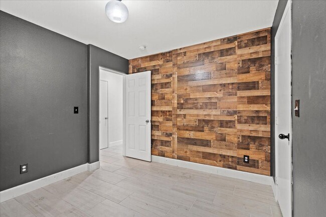 Foto del edificio - Stylish 4 Bedroom Living Meets Outdoor Fun