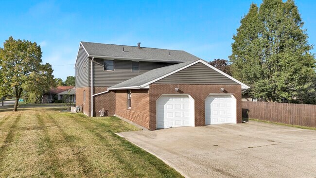 Building Photo - 2382 Haviland Ct