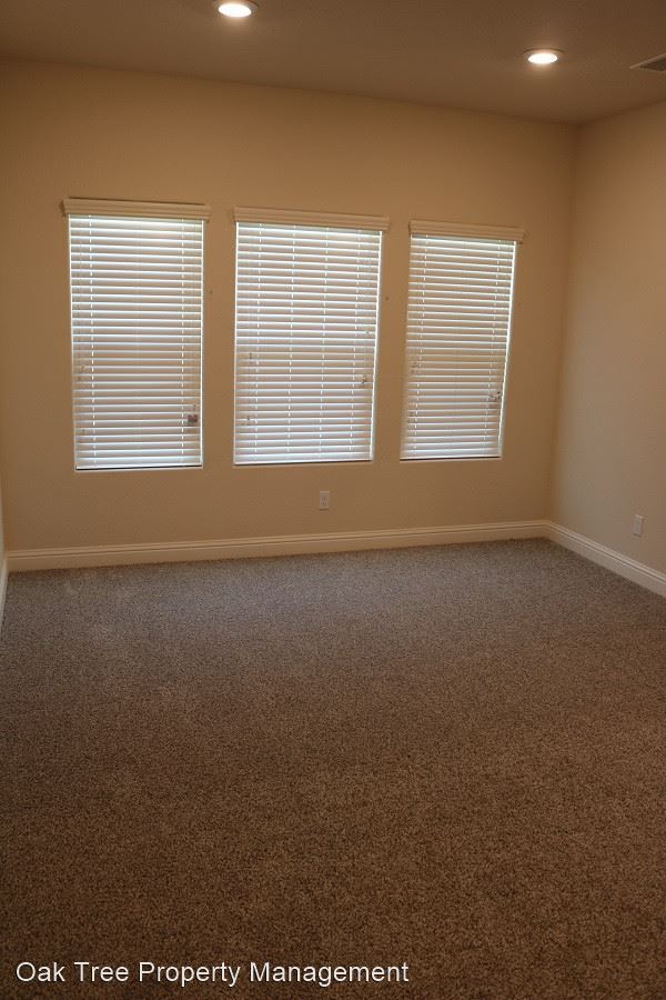 Foto del edificio - 3 br, 2 bath House - 6924 E. Giavanna Avenue