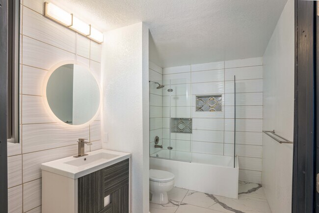 Foto del edificio - 555 Pierce St