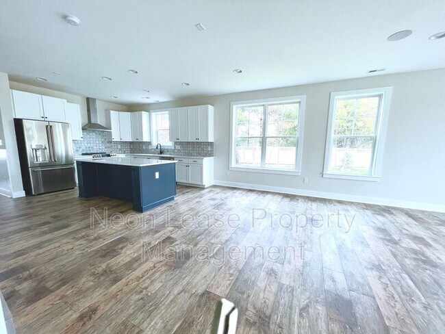 Building Photo - 17750 Wilkens Way