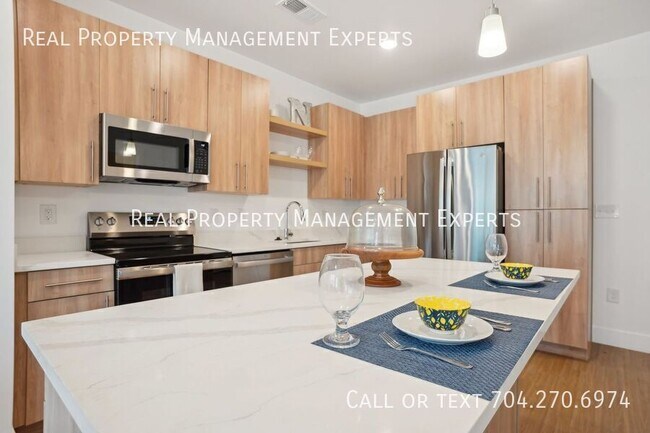 Foto del edificio - 14801 Statesville Rd