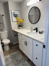 Building Photo - The Park on 13 Apartments - Royal Oak, MI