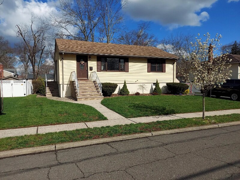 Foto principal - 111 Hickory St