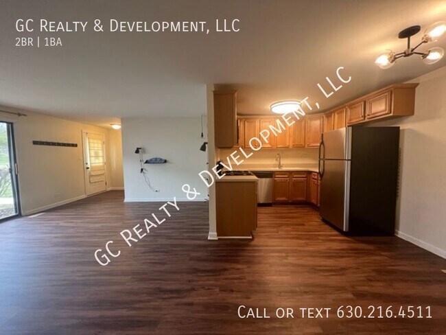 Foto del edificio - ***DISTRICT 54 / WEATHERSFIELD COMMONS / 2...