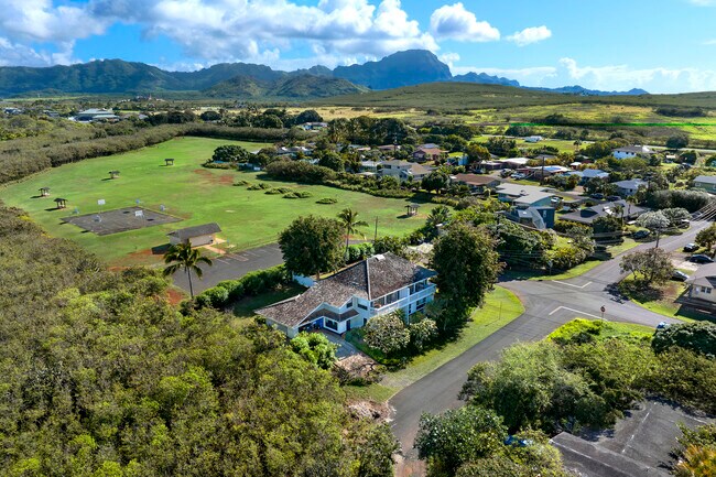 Foto del edificio - 2020 Pahoehoe St