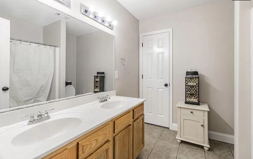 Foto principal - 6403 SW Hillside Ave