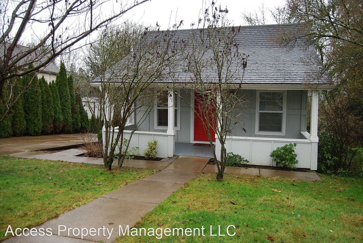 3 br, 2 bath House 1500 E 3rd House for Rent in Newberg, OR