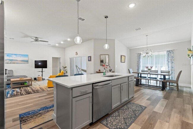 Building Photo - 23 Zonal Geranium Court