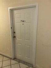 Building Photo - 814 NW 36th Ave