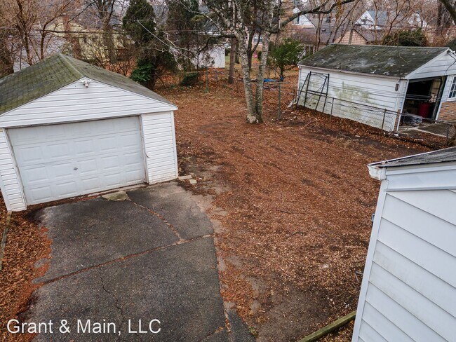 Foto del edificio - 3 br, 1 bath House - 19646 Garfield