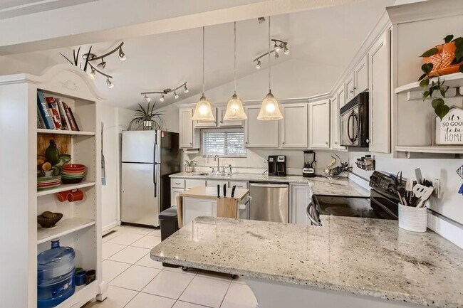 Foto del edificio - 9910 West 21st Avenue