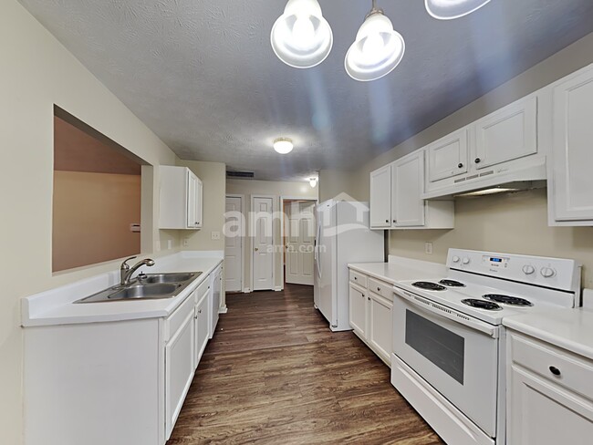 Foto del edificio - 193 Patterson Close Ct