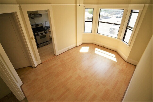 Foto del edificio - 1615 2nd Ave