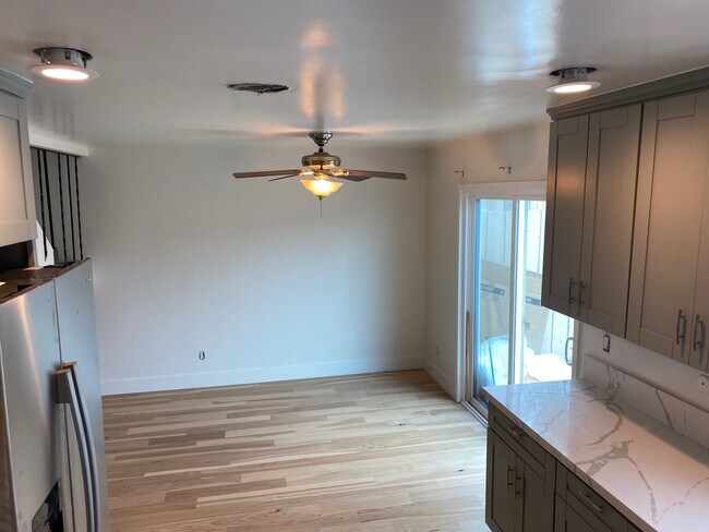 Building Photo - 5384 Mount Alifan Dr