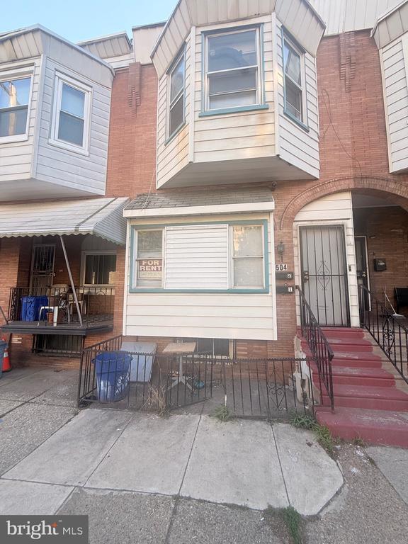 Building Photo - 504 N 57th St