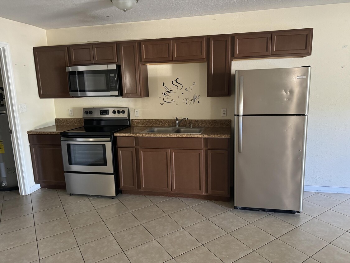 6504 Palomar Pkwy, Fort Pierce, FL 34951 - Townhome Rentals in Fort ...