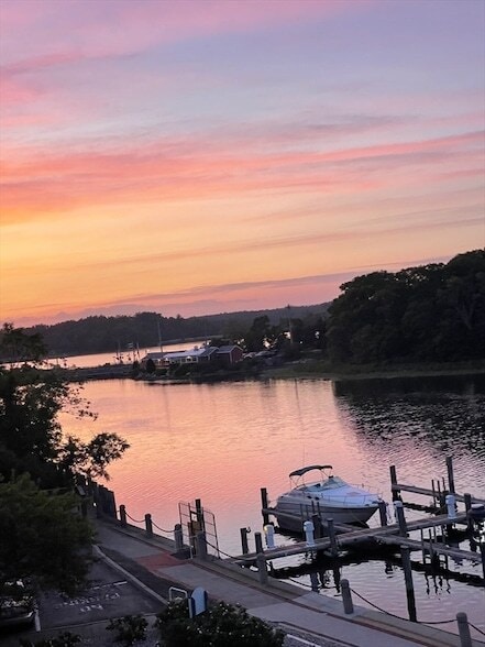 Building Photo - 45 Main St