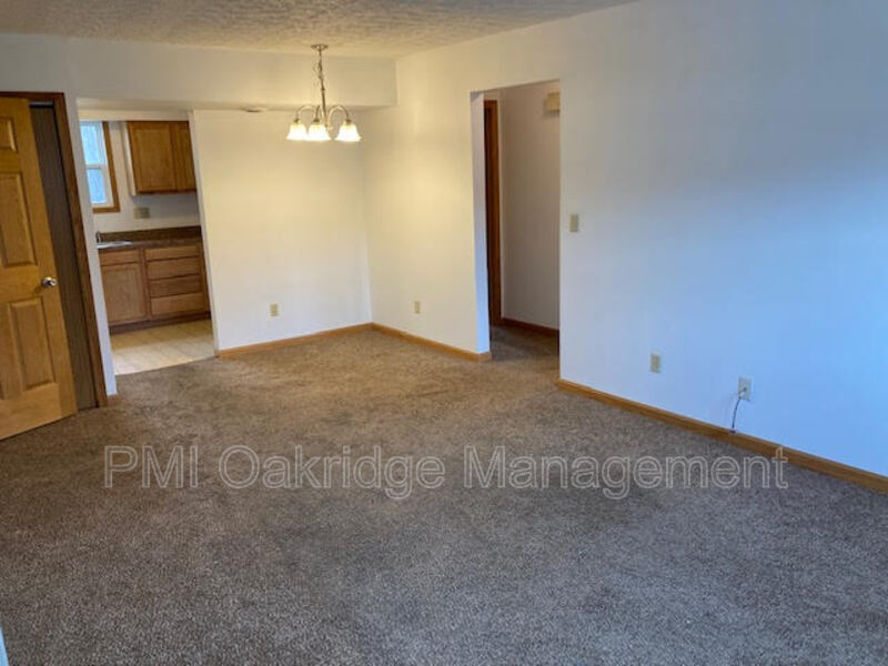 1112 W Main St, Troy, OH 45373 Condo for Rent in Troy, OH