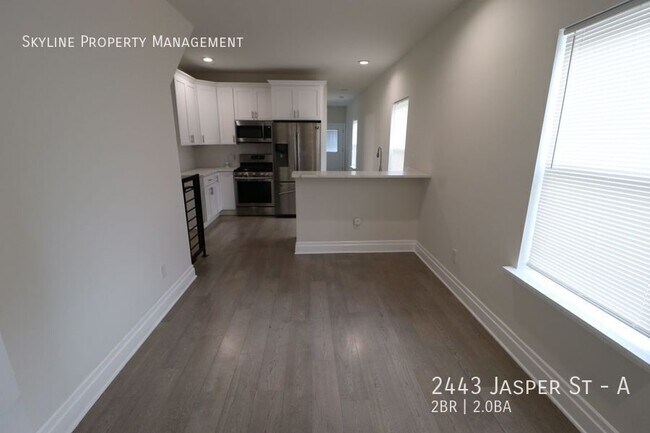 Photo - 2443 Jasper St-A Apartment