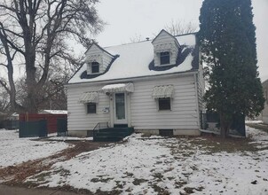 Building Photo - 1517 32nd St