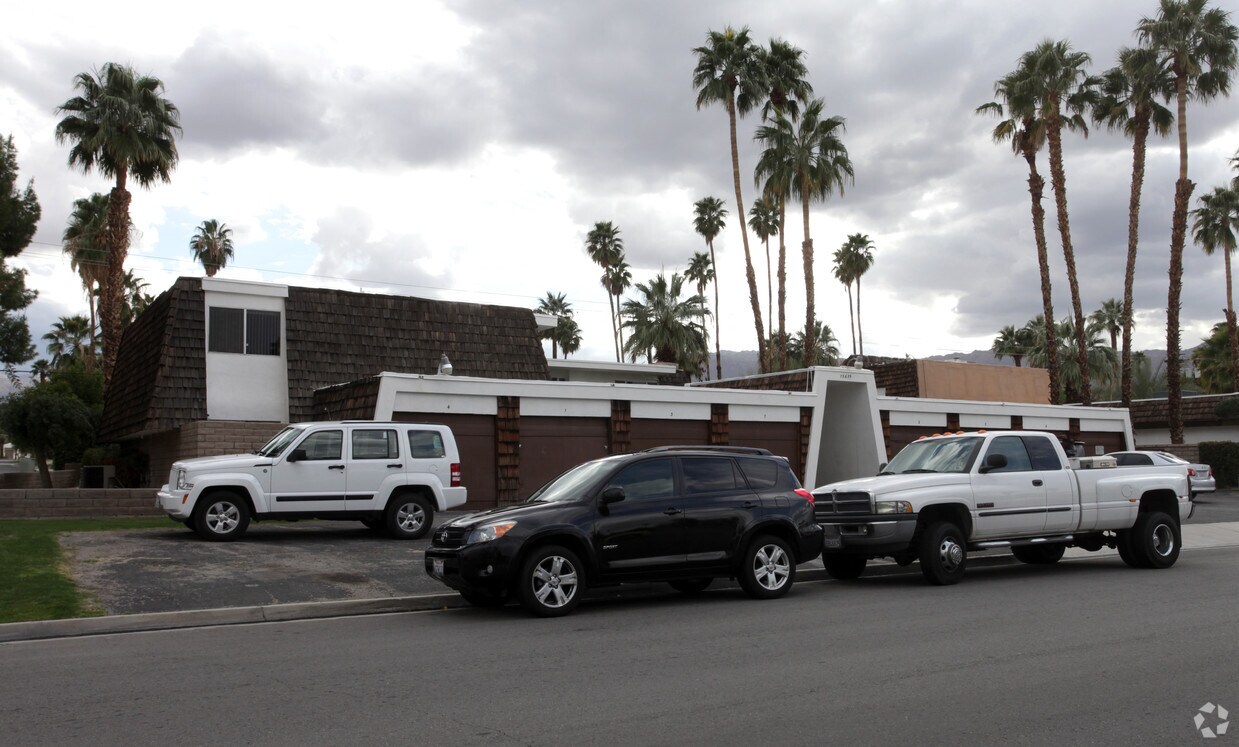 Foto del edificio - 73675 Shadow Mountain Dr
