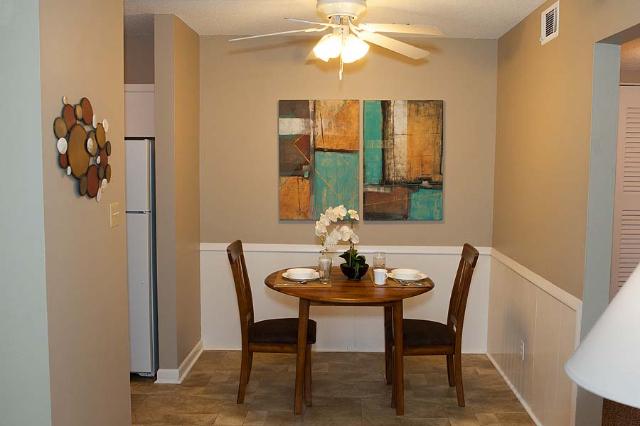 Foto principal - 2412 S Glendale St