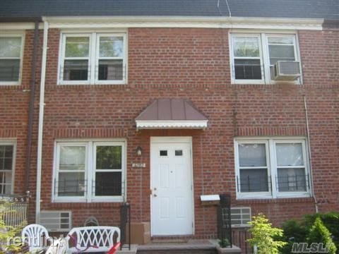Primary Photo - 6712 Juno St