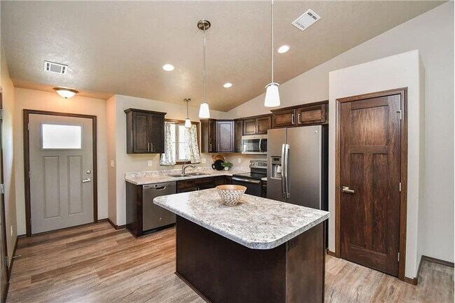 Foto del edificio - 2428 E Meadowside Pl