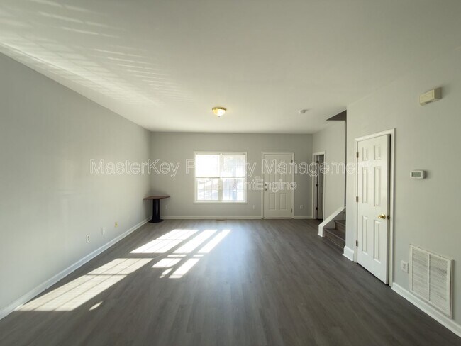 Foto del edificio - 4720 Parkville Dr