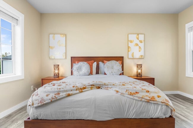 Foto del edificio - 914 16th Ave