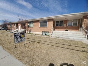 Building Photo - 1559 Burton Ave