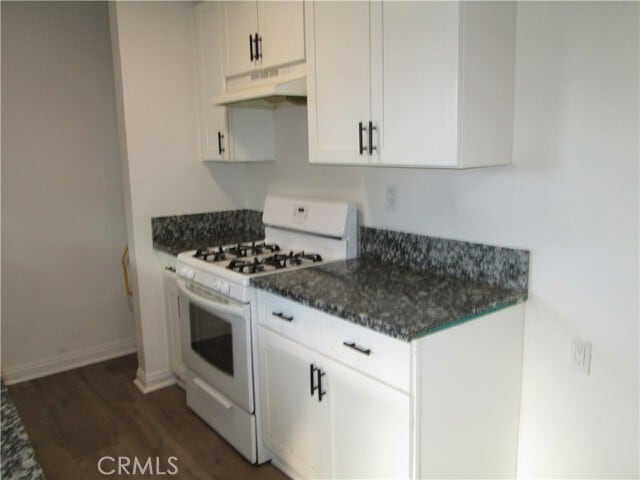 Foto del edificio - 21831 Arapahoe Ave