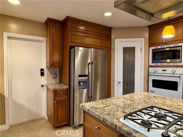 Foto del edificio - 4848 Ironwood Ave