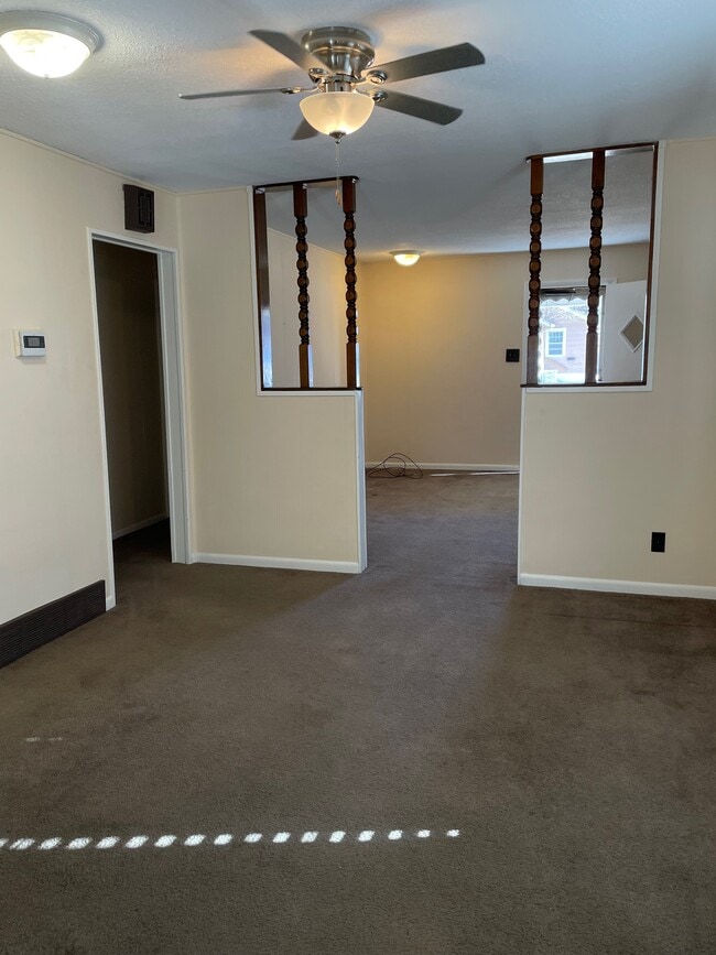 Building Photo - 760 Sheridan St