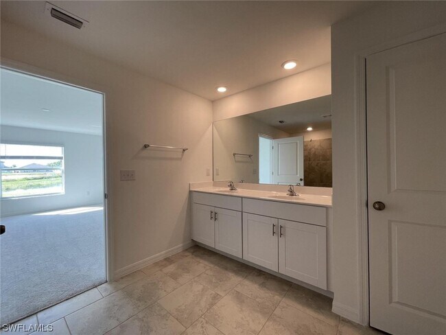 Building Photo - 4248 Villa Rapallo Wy