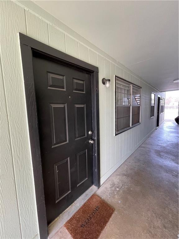 Foto del edificio - 4302 Emerald Dr