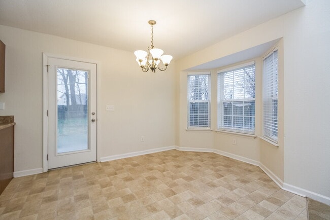 Building Photo - 608 Birchbrook Ct