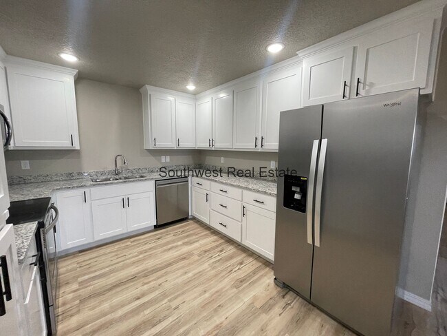 Building Photo - 2724 Aldrich Rd