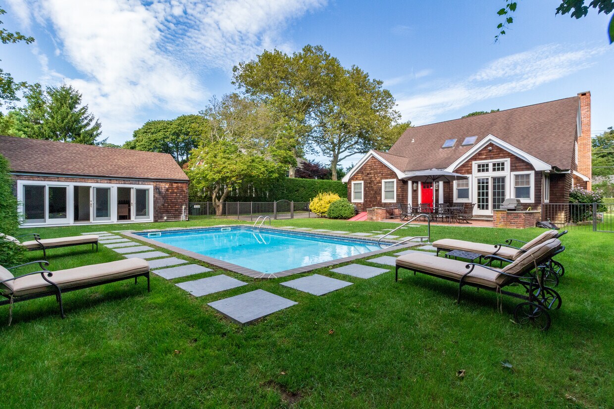 Foto principal - 133 Halsey St