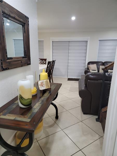 Foto del edificio - 11821 SW 18th St
